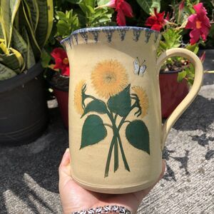 VTG 1996 Nancy Anderson Pitcher Pennsylvania Pottery Sunflower Signed Pottery